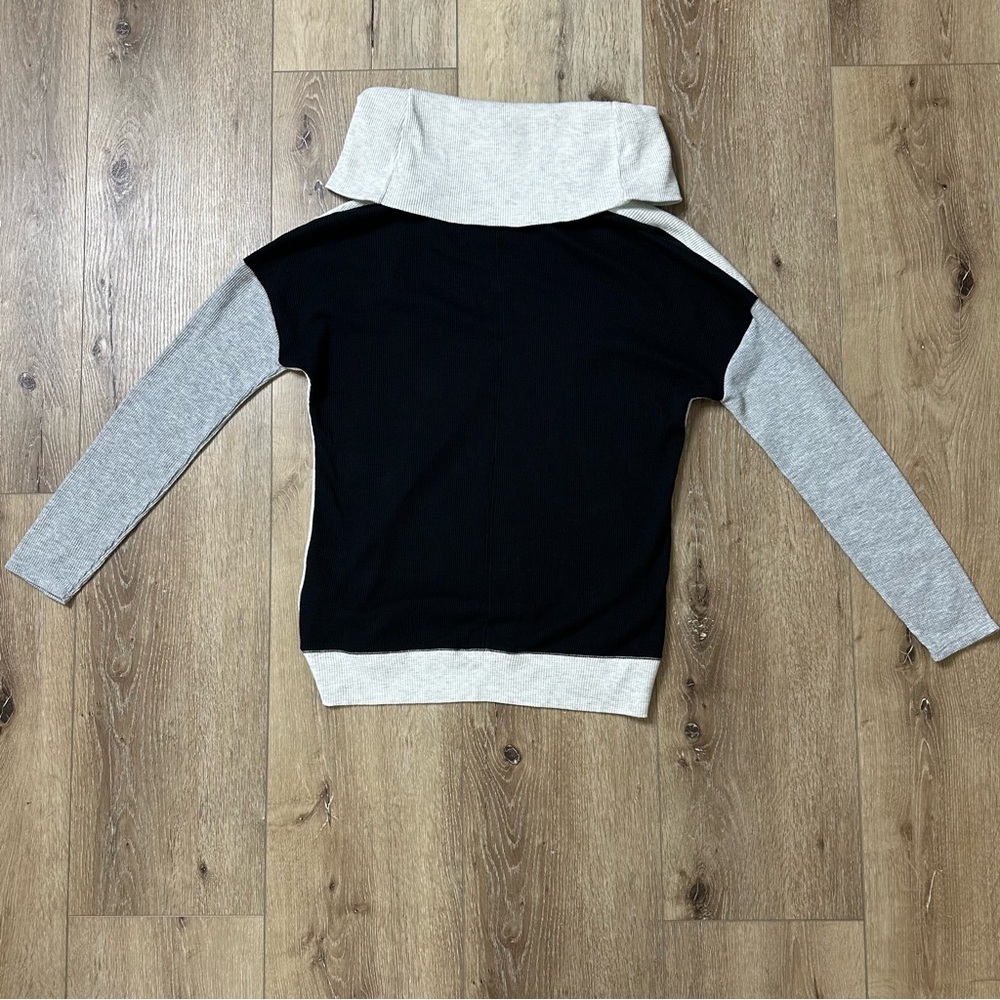 NWOT CALVIN KLEIN Cowl Neck Top Waffle Cotton Blend Size Small